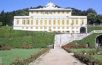 La villa Brignole Sale Duchessa di Galliera è una villa nobiliare genovese .....
